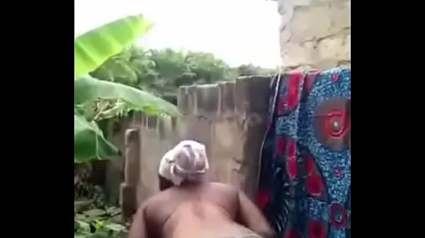 سكس افريقيا فضيحة بنت اثيوبية تستحمي ملط علي لايف تيك توك