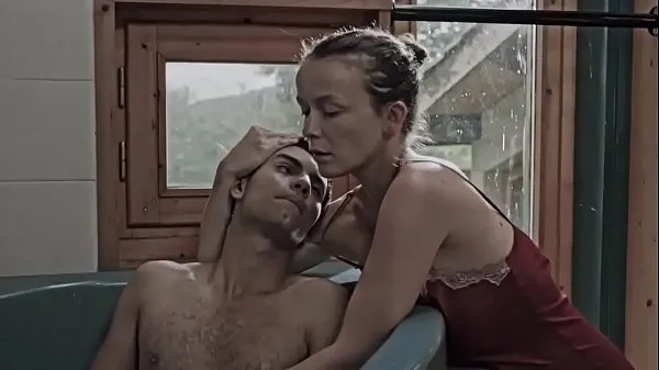 ولد يشوف امه بتستحمي ملط تضرب عشرها لابنها افلام سكس اجنبي