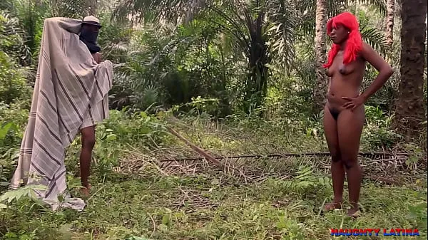 ست ملط تنام علي بطنها تحت شبين ينيكوها افلام سكس سوداني