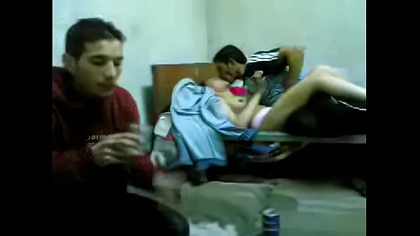 افلام سكس محارم مصري ديوث يصور اخته عريانه وسط اصحابه نيك عربي تويتر